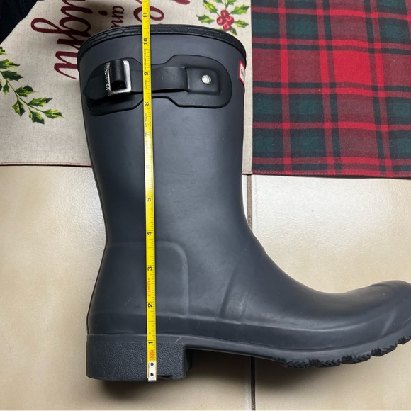 Hunter Tour Short Boots - Picture 6 of 8